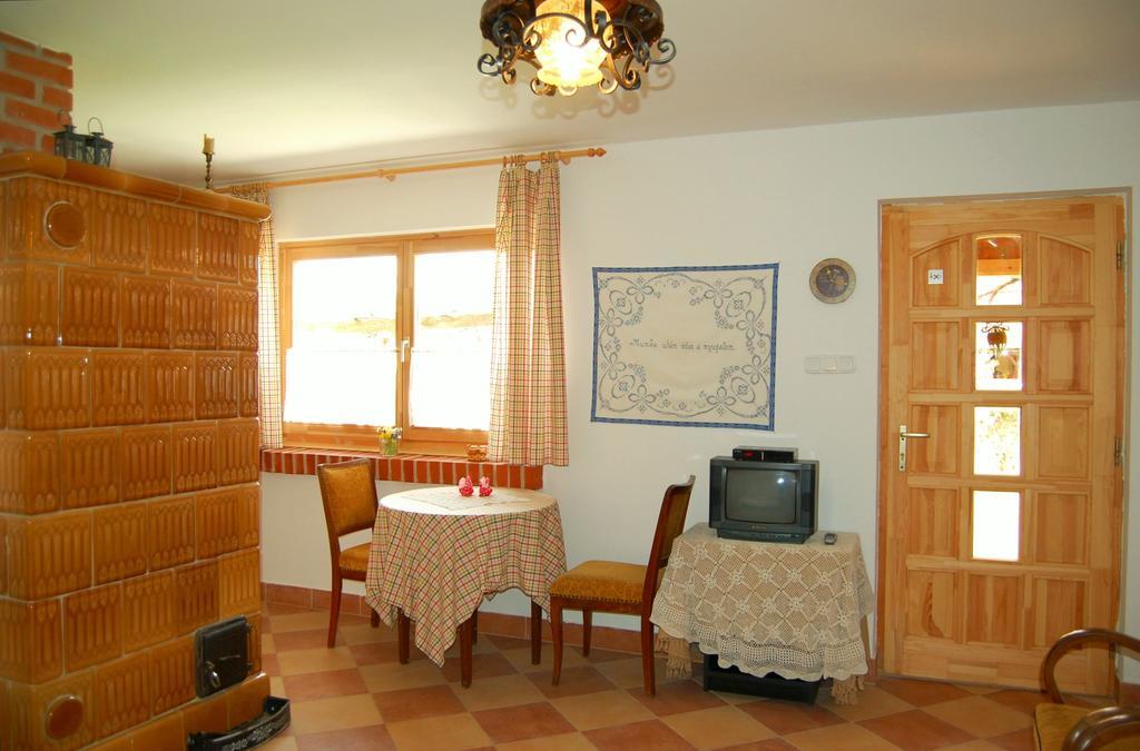 Nohab Apartman Badacsonytördemic 部屋 写真